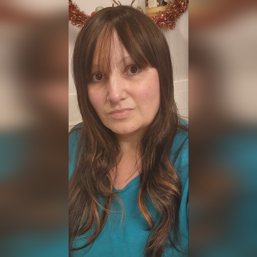 Lady Grayy Synthetic 25" Wig